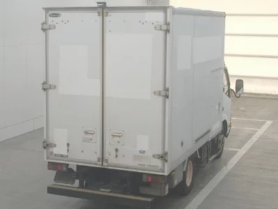 TOYOTA DYNA