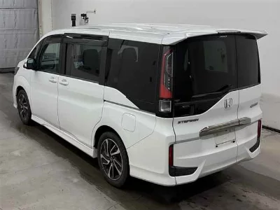 HONDA STEPWGN SPADA