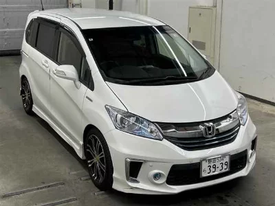 HONDA FREED HYBRID
