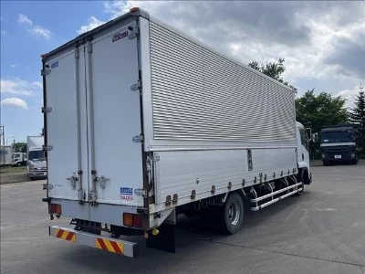 ISUZU FORWARD