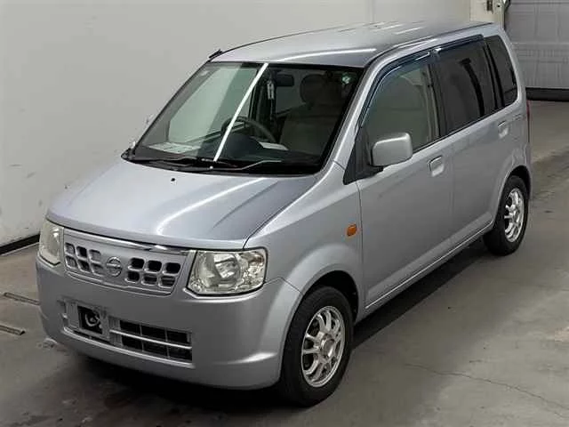 Nissan Otti  с аукциона в Японии