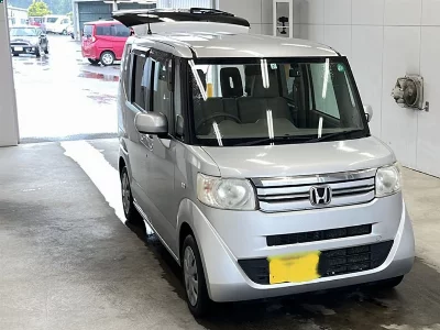 HONDA N BOX +