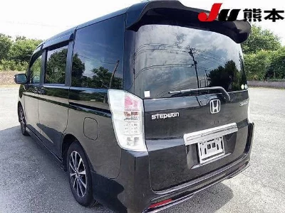 HONDA STEPWGN SPADA