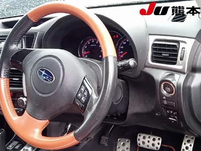 SUBARU EXIGA CROSSOVER 7