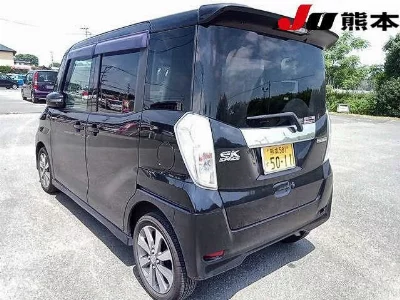 MITSUBISHI EK SPACE