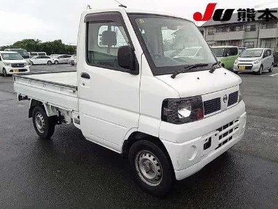 NISSAN CLIPPER