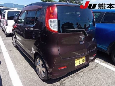 SUZUKI MRWAGON