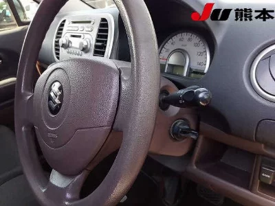 SUZUKI MRWAGON
