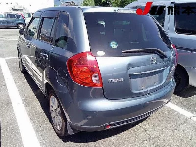 MAZDA VERISA