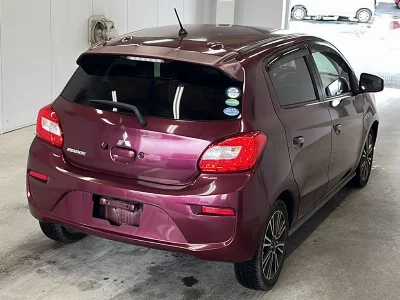 MITSUBISHI MIRAGE