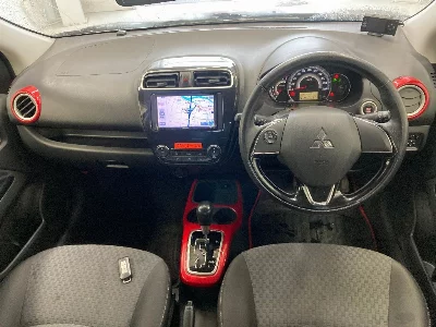 MITSUBISHI MIRAGE