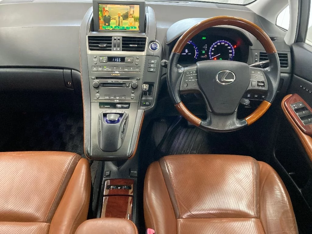 Lexus HS250h  с аукциона в Японии