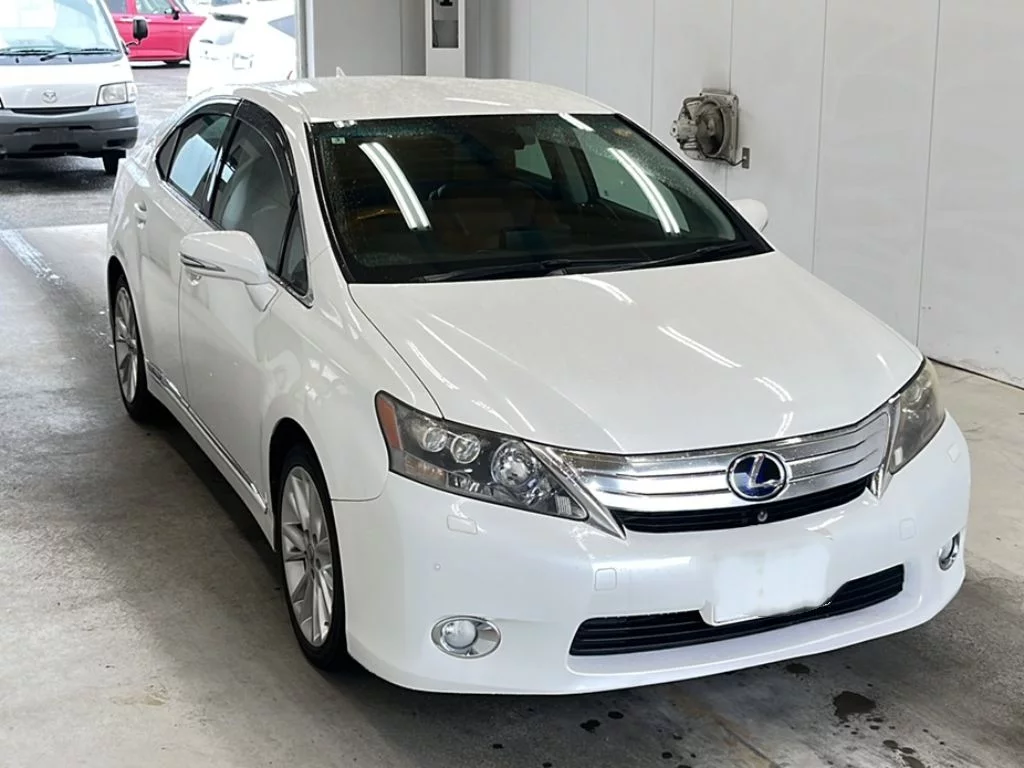 Lexus HS250h  с аукциона в Японии