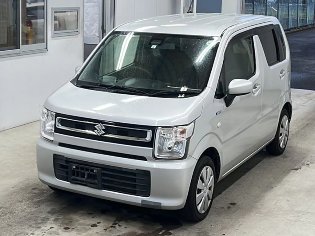 Suzuki Wagon R  с аукциона в Японии