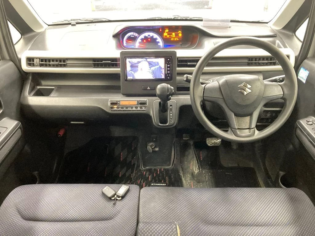 Suzuki Wagon R  с аукциона в Японии