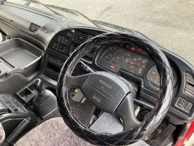 ISUZU GIGA
