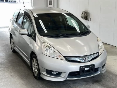 HONDA FIT SHUTTLE HYBRID