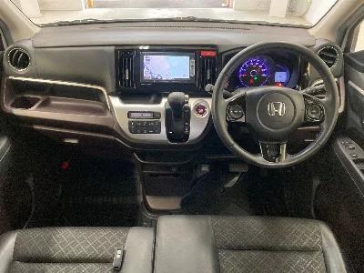 HONDA N-WGN
