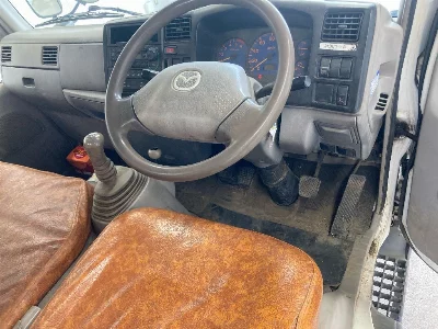 MAZDA TITAN DASH