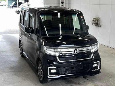 HONDA N BOX CUSTOM