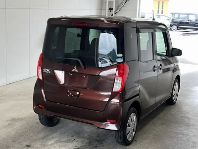 MITSUBISHI EK SPACE