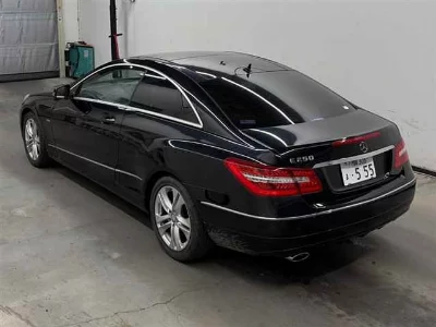 MERCEDES BENZ E CLASS