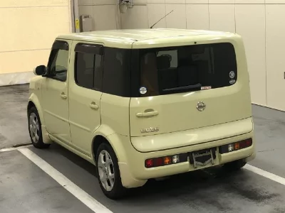 NISSAN CUBE
