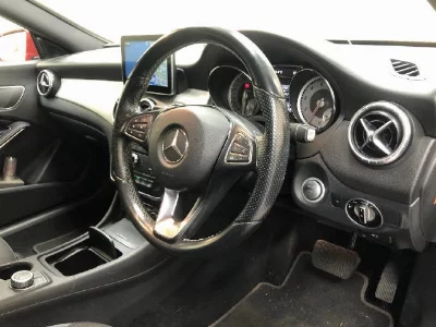 MERCEDES BENZ CLA