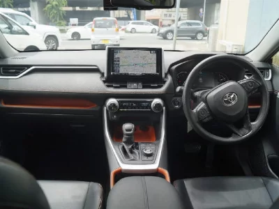 TOYOTA RAV4