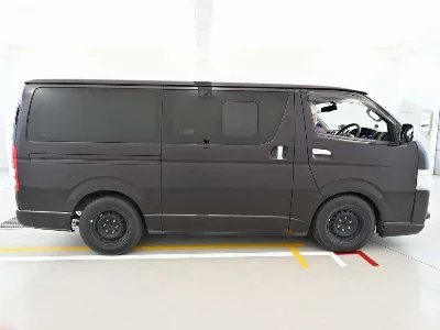 TOYOTA REGIUS VAN