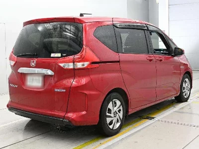 HONDA FREED + HYBRID