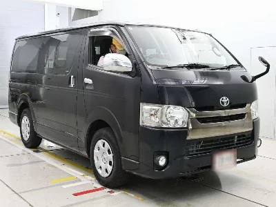 TOYOTA REGIUS VAN