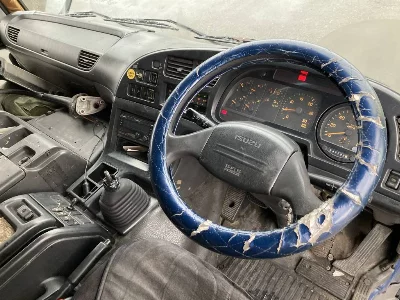 ISUZU GIGA