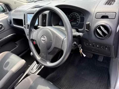 NISSAN AD