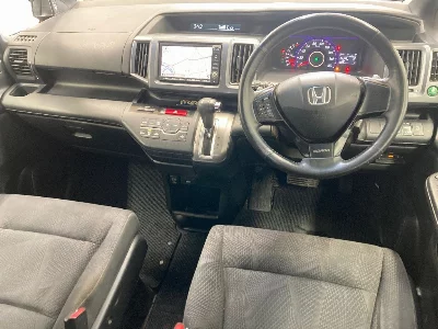 HONDA STEPWGN SPADA