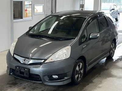 HONDA FIT SHUTTLE HYBRID
