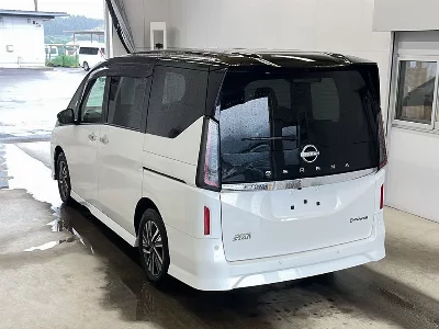 TOYOTA ALPHARD HYBRID