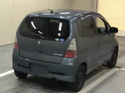 SUZUKI MRWAGON