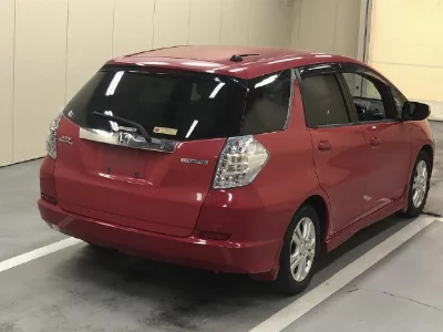 HONDA FIT SHUTTLE
