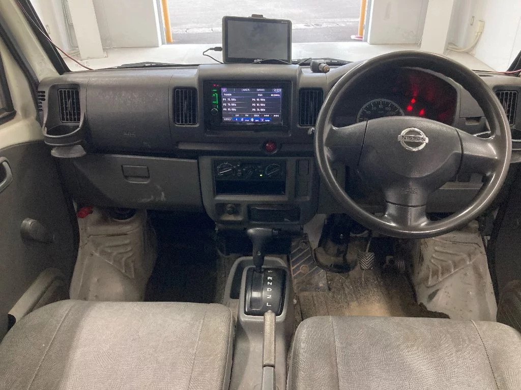Nissan NV100 Clipper  с аукциона в Японии