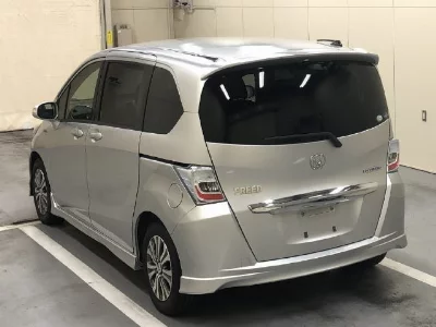 HONDA FREED