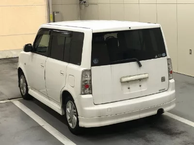 TOYOTA BB