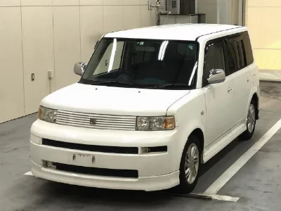 TOYOTA BB