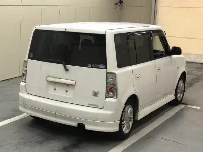 TOYOTA BB