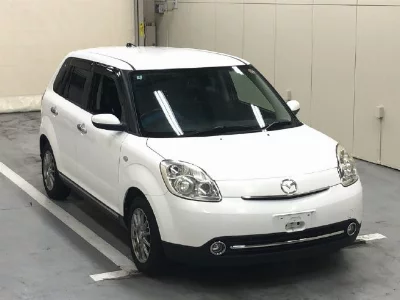 MAZDA VERISA