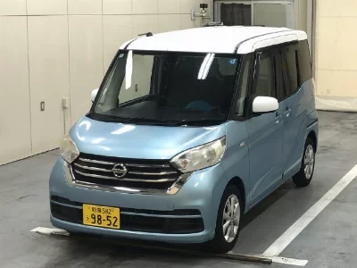 NISSAN DAYZ ROOX