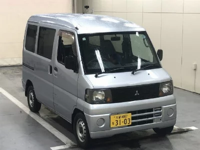 MITSUBISHI MINICAB