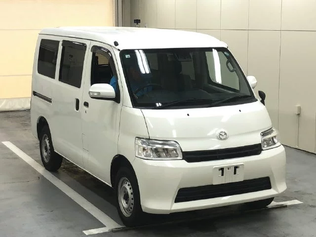 Mazda Bongo  с аукциона в Японии