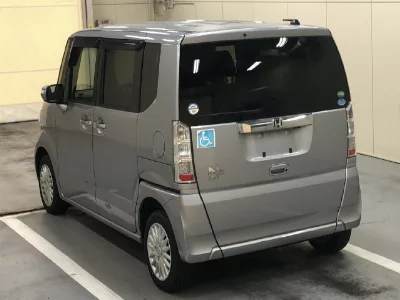 HONDA N BOX +