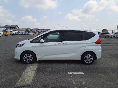 HONDA FREED HYBRID